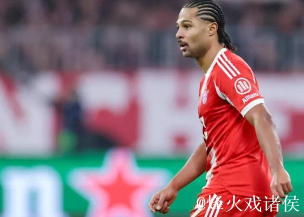 记者:拜仁与格纳布里商谈续约事宜 记者:拜仁与格纳布里商谈续约事宜