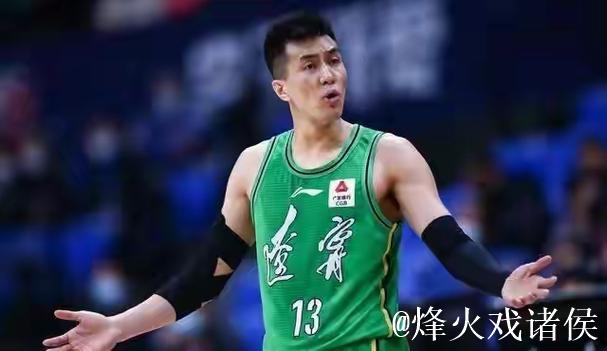 郭艾伦:合同没有给就签的 一些条件辽宁不接受 郭艾伦:合同没有给就签的 一些条件辽宁不接受