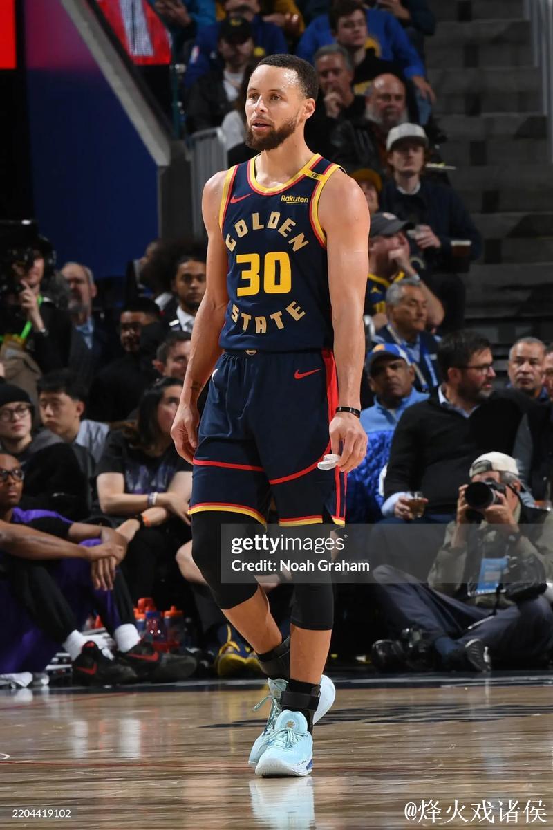 德罗赞得分攀升历史第22位,紧追库里仅差180分 德罗赞得分攀升历史第22位,紧追库里仅差180分